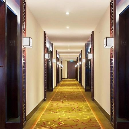 Emperor Hotel Macao Esterno foto