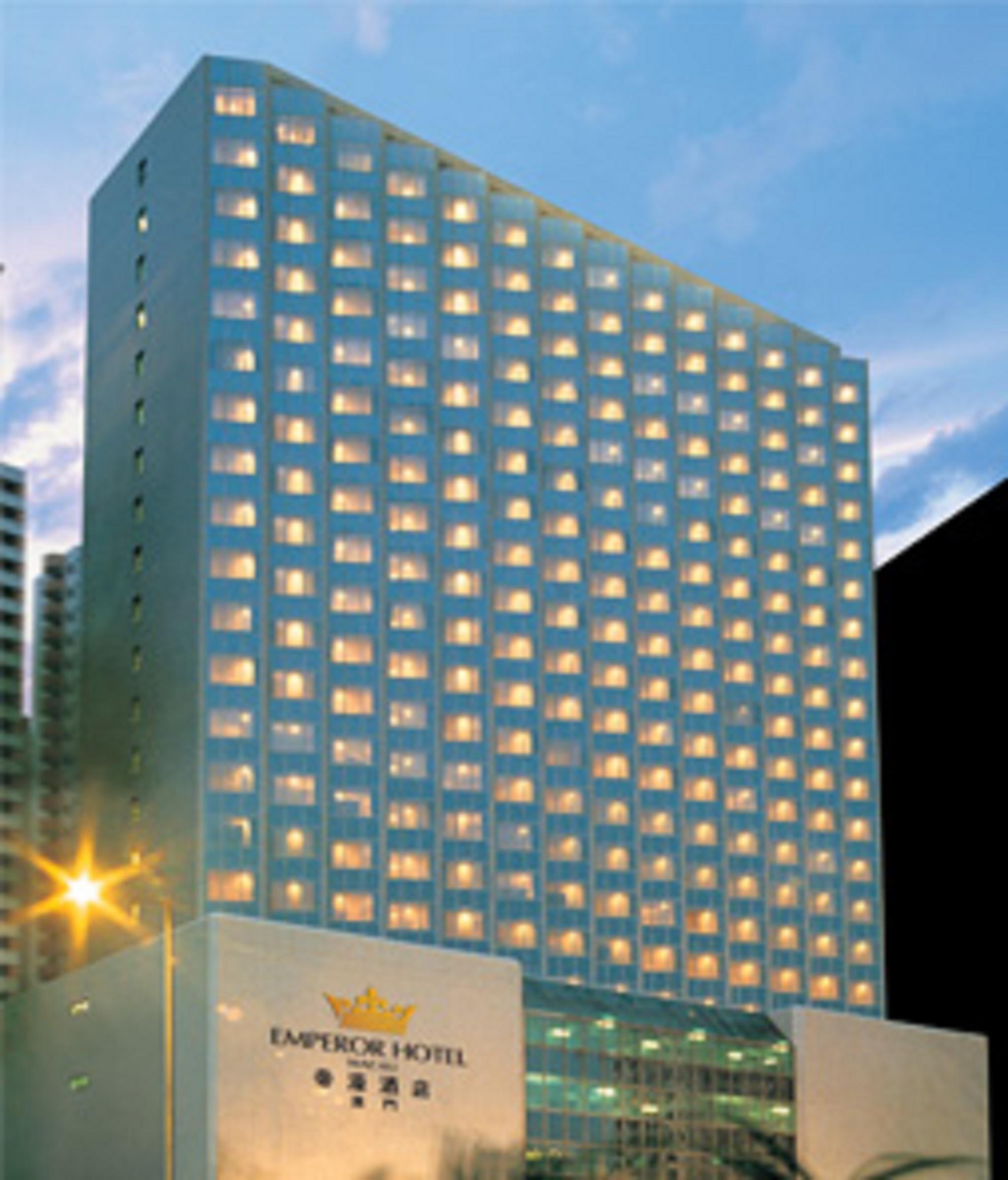 Emperor Hotel Macao Esterno foto