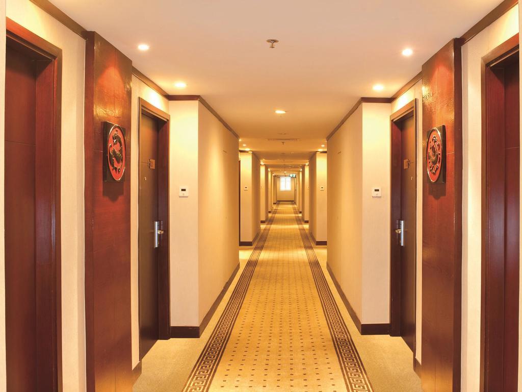 Emperor Hotel Macao Esterno foto
