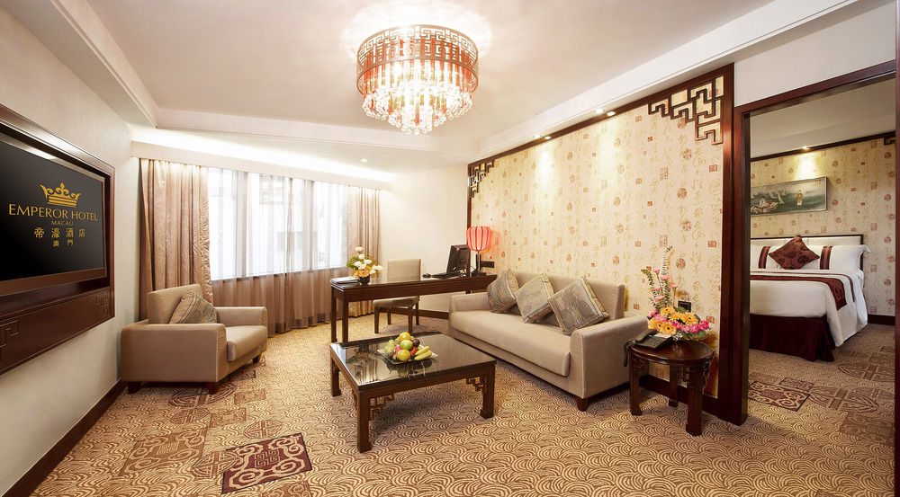 Emperor Hotel Macao Esterno foto