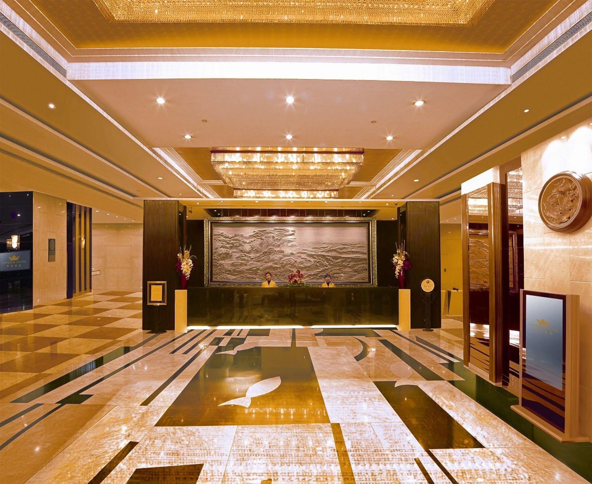 Emperor Hotel Macao Esterno foto