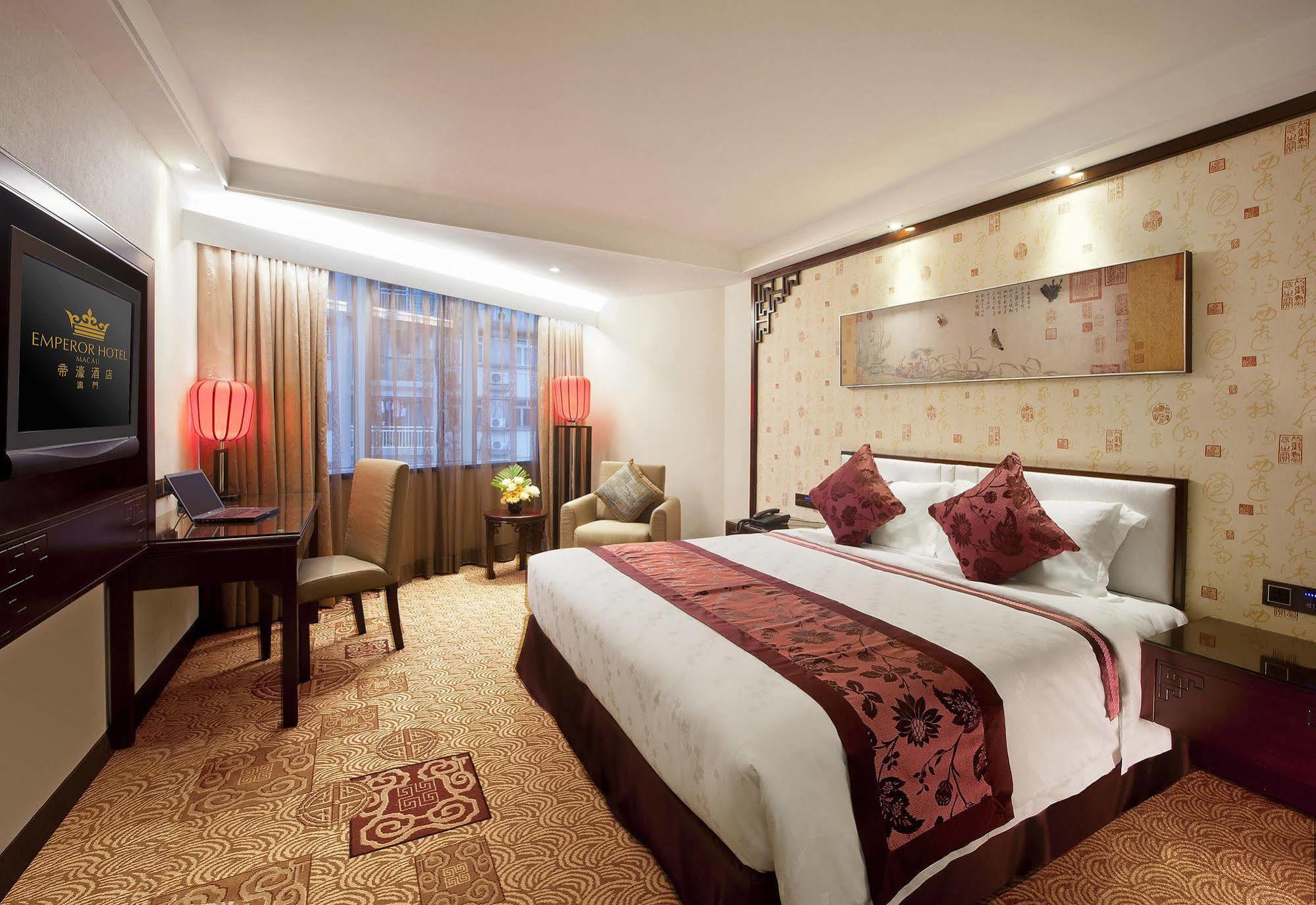 Emperor Hotel Macao Esterno foto